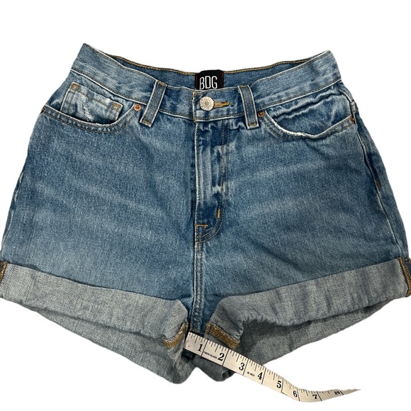 BDG Urban Outfitters Rolled Hem Womens Mom Shorts - Picture 6 of 8